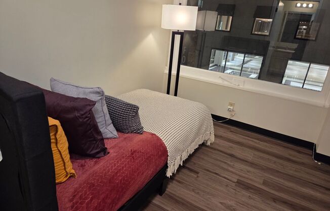 1 bed, 1 bath, 447 sqft, $1,590, Unit 509