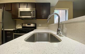 Nickel gooseneck faucet