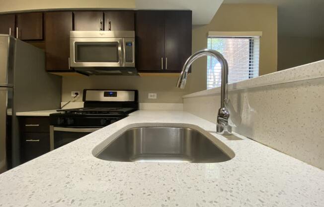 Nickel gooseneck faucet