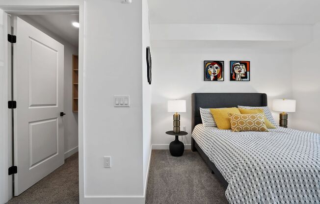 1 bed, 1 bath, 600 sqft, $2,500, Unit 122