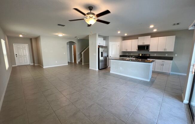 4456 Globe Thistle Dr