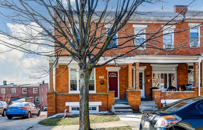 Available Now- Beautiful 3 Bedroom, 2 Bath Home in Baltimore, MD!
