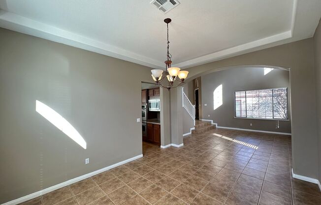 Mountains Edge-Pod 129