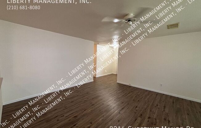 8214 CHESTNUT MNR DR