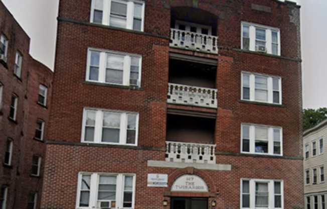 143-147 Belmont Ave