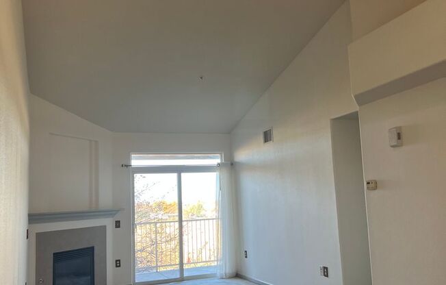 2 beds, 2 baths, $1,950