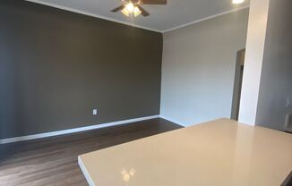 Studio, 1 bath, 341 sqft, $1,495, Unit 302