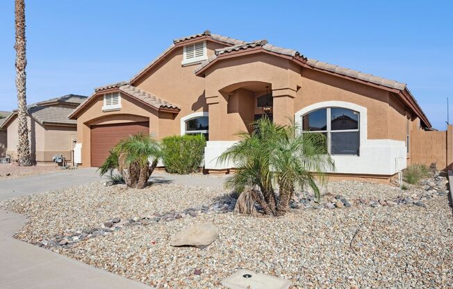 Very nice single level home with 4 bedrooms and 2 baths!