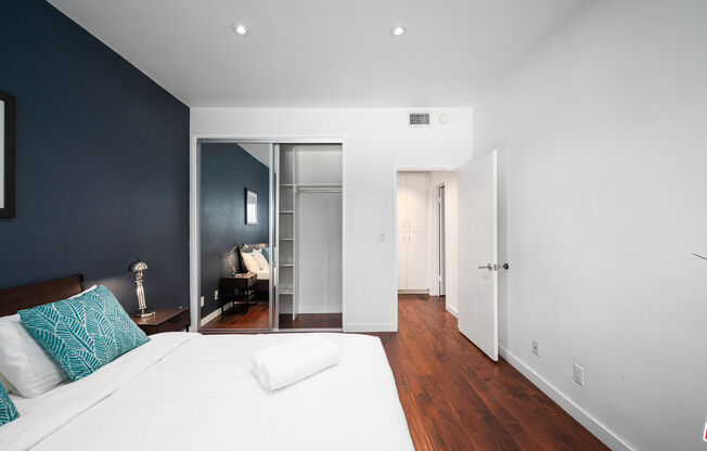 2 beds, 2 baths, 1,303 sqft, $7,200, Unit 102