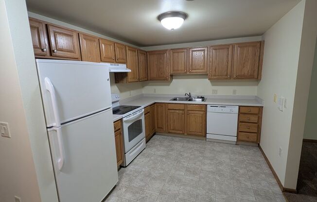 1 bed, 1 bath, 683 sqft, $1,075, Unit 2970-007