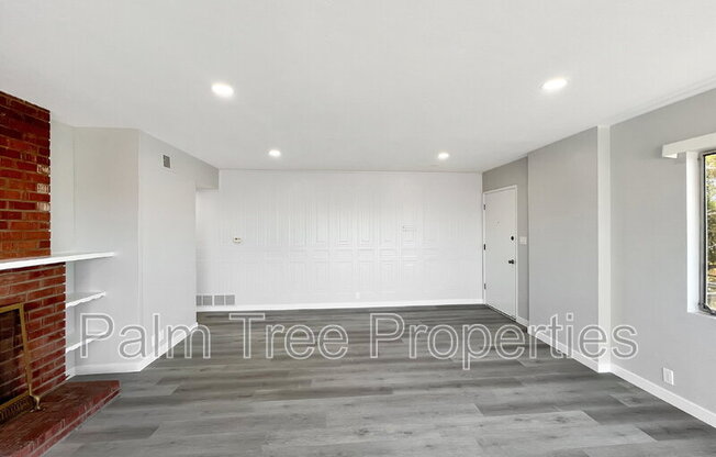8039 LEMON AVE