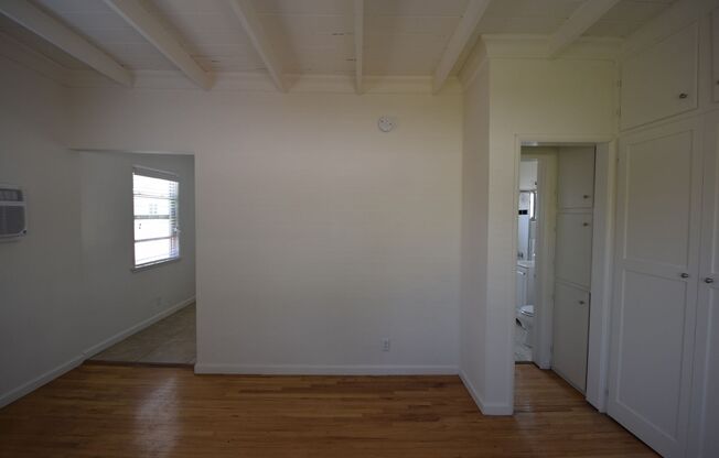 Studio, 1 bath, 353 sqft, $1,895, Unit 609-C