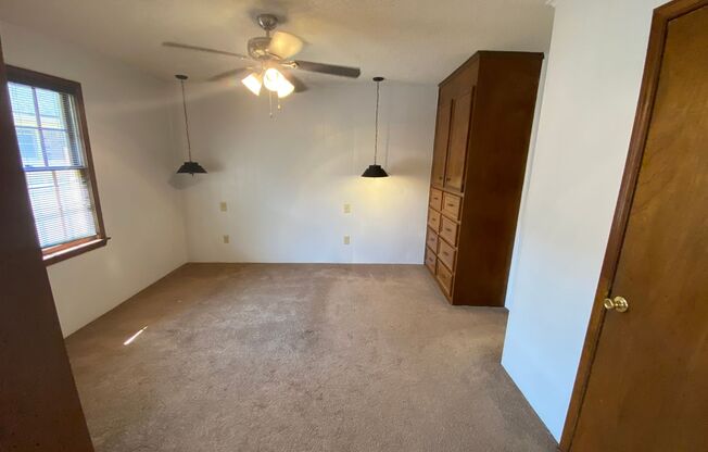 1 bed, 1 bath, 695 sqft, $800, Unit 3610-E3 Ti