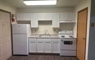 1 bed, 1 bath, $750, Unit 104