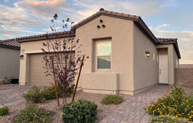 Must See! Beautiful 3bd 2ba Home Awaits You!