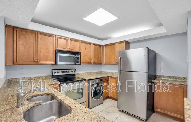 2755 COCONUT BAY LN