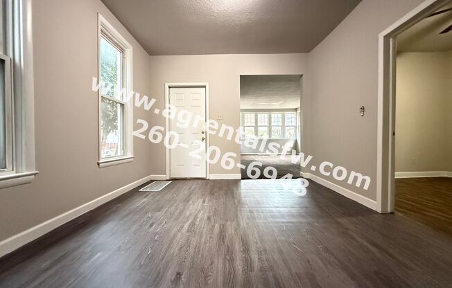 2 beds, 1 bath, $950