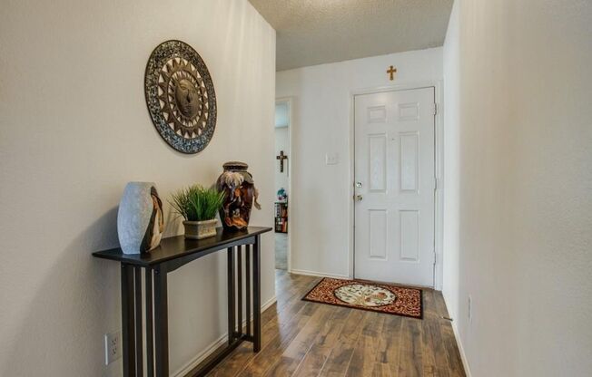 Charming 3-Bedroom, 2-Bath Home in Highly Sought-After Frisco ISD!