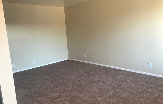 1 bed, 1 bath, 600 sqft, $1,650, Unit 208