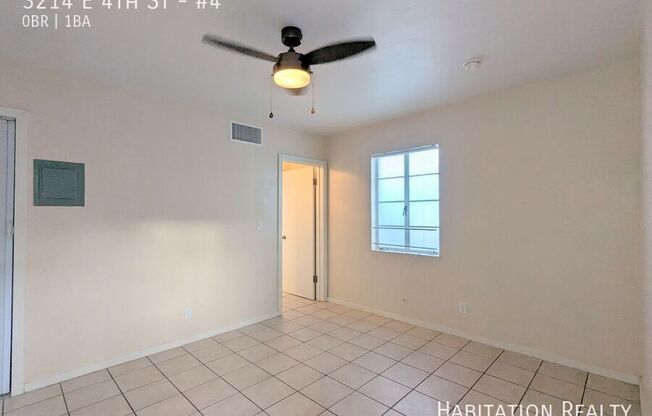 3214 E 4 ST
