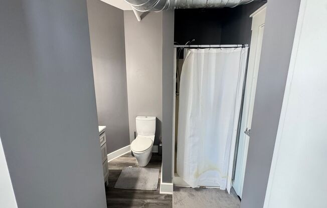 2 beds, 2 baths, 2,000 sqft, $4,550, Unit 600 Broadway Ave NW - Unit 601 A