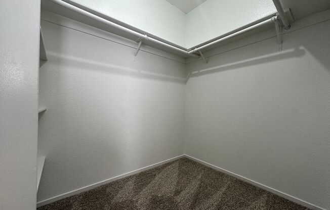 2 beds, 2.5 baths, $1,350