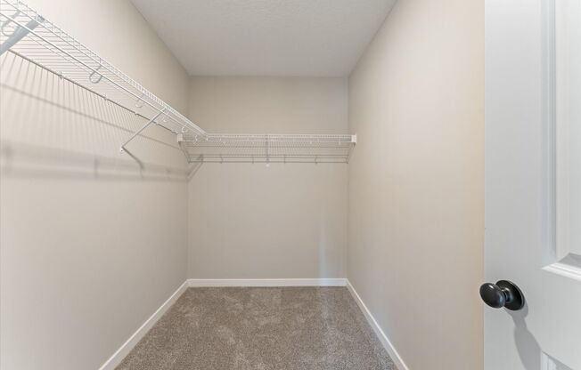 4 beds, 3.5 baths, 2,612 sqft, $3,850, Unit 5162