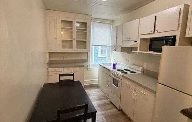 Studio Apartment Available Now