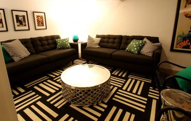 Burnside Villas Apartments...New York Style and Charm...CALL NOW!