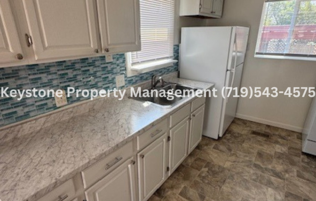 Remodeled 3 Bedroom/1 Bathroom House $1350/$1350