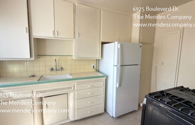 Boulevard Apartments