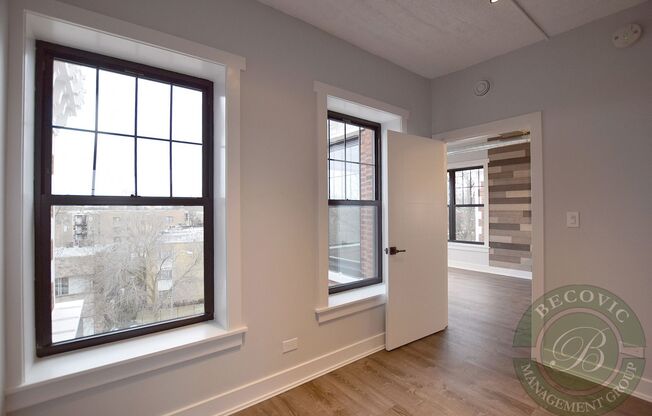 2 beds, 1 bath, 570 sqft, $2,500, Unit 415