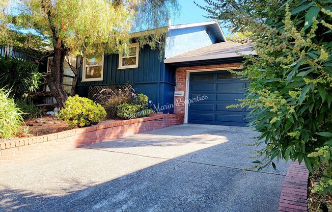 ~Stunning Remodeled 2 Bed/1 Bath Home in San Rafael~