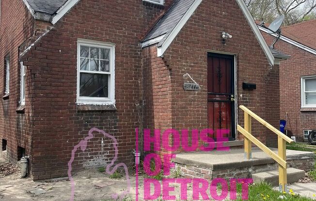 3 beds, 1 bath, $1,235
