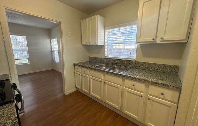 2 beds, 1 bath, $1,795