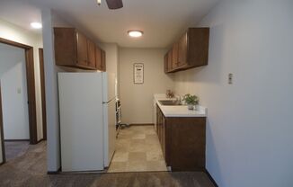 1 bed, 1 bath, 810 sqft, $980, Unit 4711 Indian Hills Dr., #12, Mount Pleasant, WI 53406