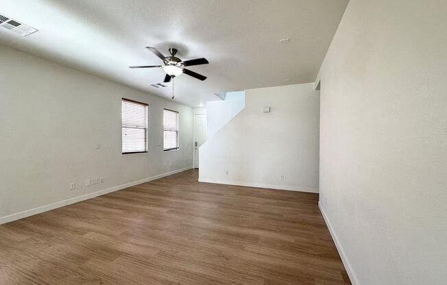 Wonderful 2 story home with 3 bedroom and 2.5 bath.