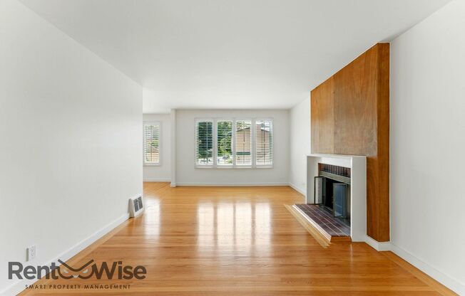 61 MARVIEW WAY