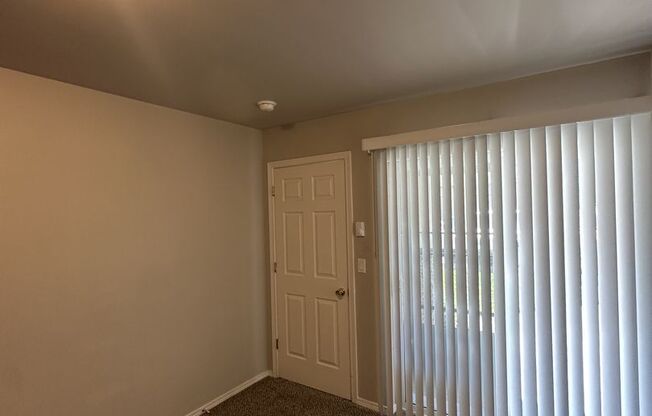 Canyon Triplex - 00000-CANYON-00