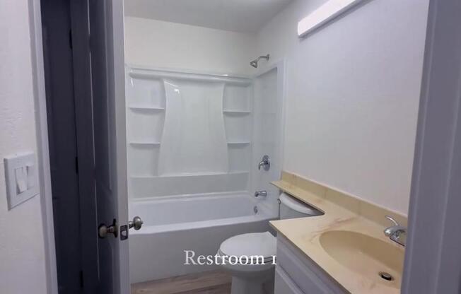 2 beds, 2 baths, 1,295 sqft, $3,150
