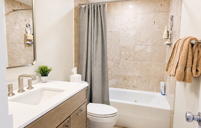 1 bed, 1 bath, 797 sqft, $3,250, Unit 404