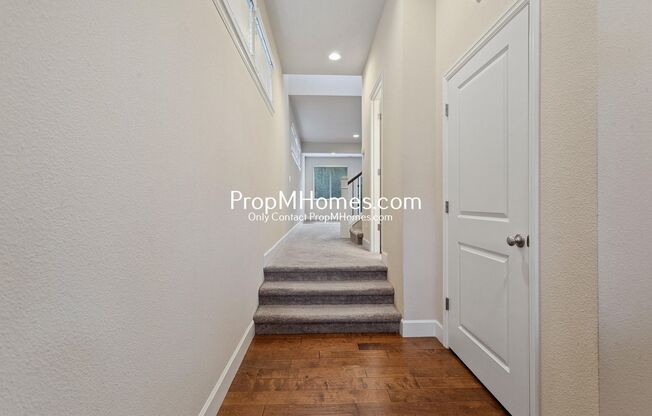 Three Bedroom Townhome in Bethany - Garage + Fenced Yard!