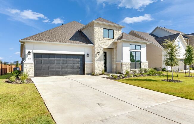 Located in Desireable Leander