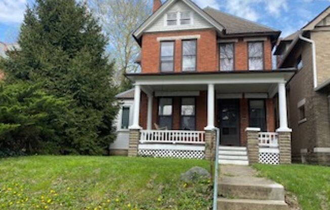 1354 Forsythe Ave