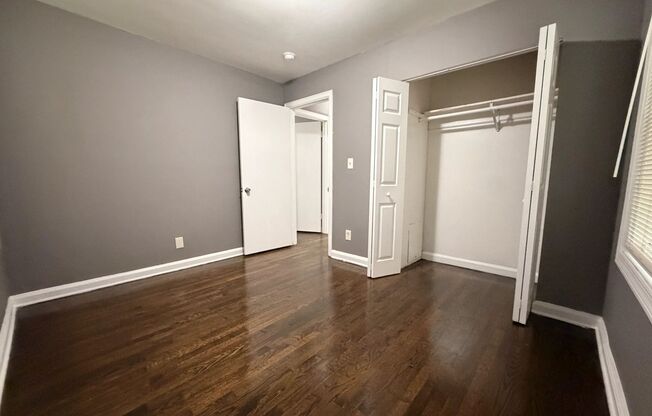 2 bed, 1 bath in Decatur!