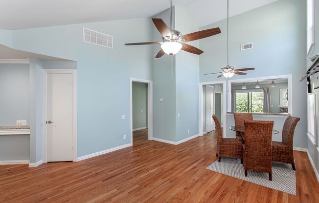 2 Bedroom, 2 Bath Home in Rosser Village!!!