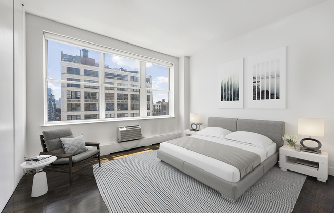 114 E 13 ST