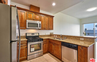 2 beds, 2 baths, 1,150 sqft, $2,750, Unit 205
