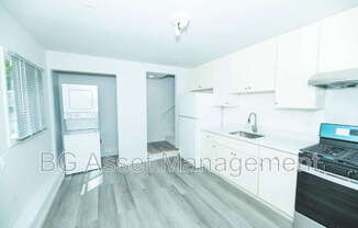 3025 YOLO AVE