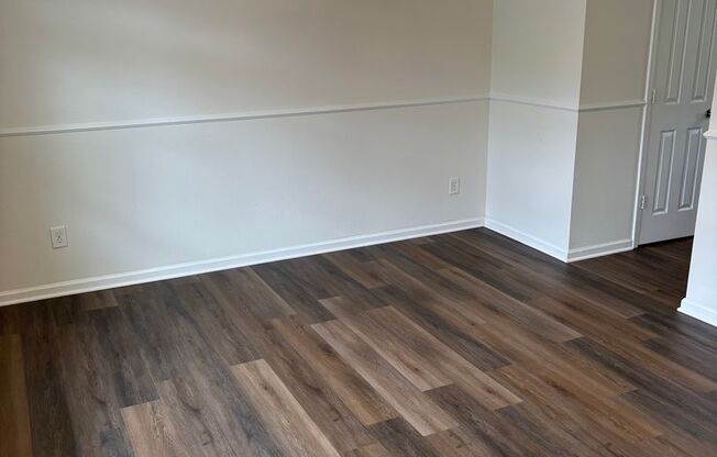 Large Four Bedroom Home In North Charlotte